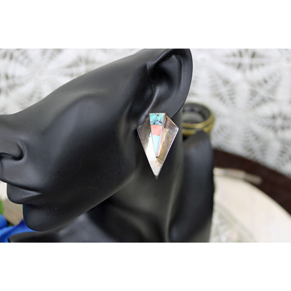 Ray Tracey Knifewing Navajo Sterling Silver Inlay Earrings - Picture 7 of 9